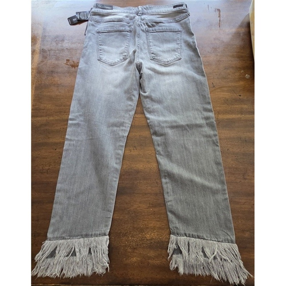 NWT Liverpool 8 29 Fringe Hem Pumice Gray Fray Jeans Crop Straight 128400 - Picture 2 of 6